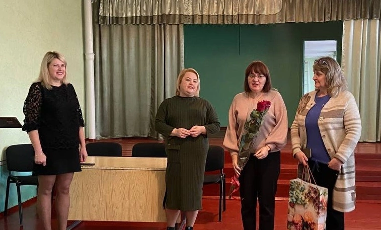 Представление директора школы Представление директора школы.